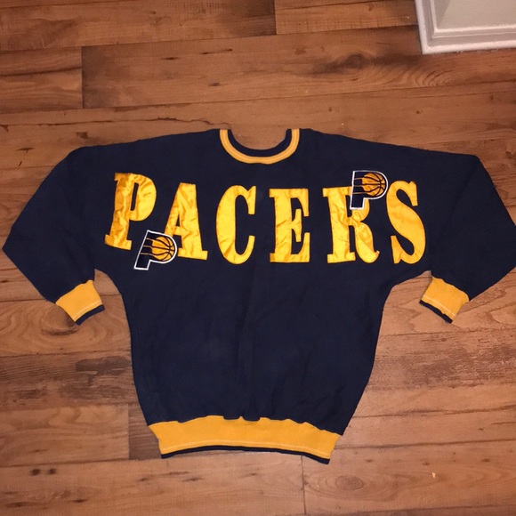 Legends athletic Other - VINTAGE PACERS BIG SPELL OUT CREWNECK